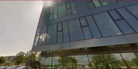 Вид на здание, в котором расположился головной офис компании BTCBit